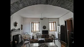 Italian palazzo for sale in the pretty town of Agnone, Molise. Property Tour. #property_italy