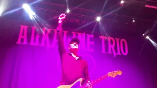 Alkaline Trio - "Radio" (Live)