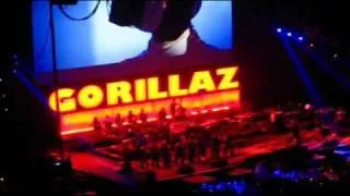 Gorillaz - Intro/Welcome To The World Of The Plastic Beach (O2 Arena 16/11/10)