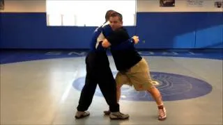 B7 Double Overhook Throw