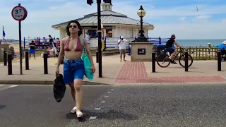 Margate Beach Unveiled: 4K Walking Tour of Coastal Charm in Kent, England, UK