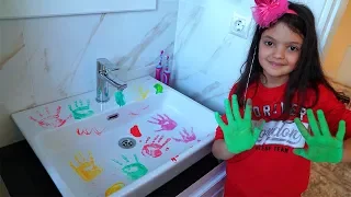 Masal and Öykü is cleaning the bathroom funny kids video