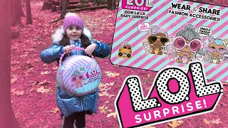 Unboxing L.O.L. Ooh La La Baby Surprise Lil Kitty Queen | Fuzzy Secrets