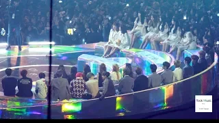 워너원 TOP10 수상소감 듣고 있는 ( BTS, 여자아이들, 여자친구, 볼빨간사춘기, 더보이즈)[4K 직캠]@181201