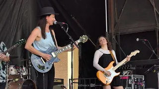 Kara Grainger & Sadie Johnson - Radar Love - 5/6/23 Dallas International Guitar Festival