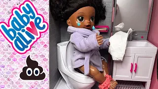 BABY ALIVE has a accident in her diaper!💩