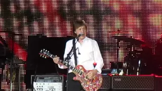 PAUL McCARTNEY - PARIS STADE DE FRANCE - LET ME ROLL IT / FOXY LADY - Paris 11 June 2015