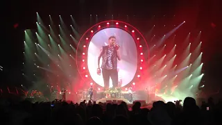 Queen + Adam Lambert - Tie Your Mother Down