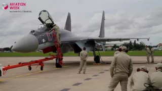 Paris Air Show 2013: Sukhoi Su-35