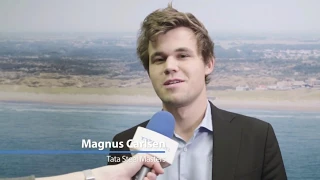 CARSLEN HAS THE BEST JOKES!?! INTERVIEW WITH QUESTIONS TO CARLSEN AT THE TATA STEEL MASTERS!!!