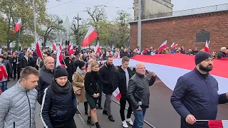 Święto Niepodległości. Ulicami Szczecina przeszedł patriotyczny marsz.