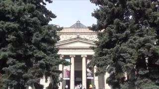 The Pushkin museum Moscow Пушкинский музей в Москве Musée Pouchkine