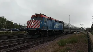 Metra F40PH-3 137 west at Crystal Lake, Illinois on October 7, 2021