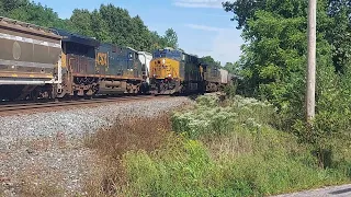 Csx Rubbish Train Rolls By & Another Train Goes Into Emergency Stop New London Ohio