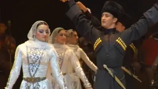 Chechen dance ensemble Vainakh performed in Kiev. Dikalu Muzakaev