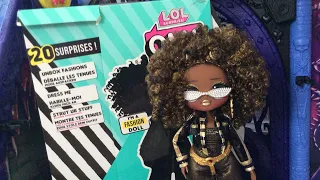 LOL SURPRISE OMG ROYAL BEE DOLL REVIEW AND UNBOXING | My First OMG Doll!