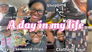 | VLOG | getting my ring size, shopping at the mall, clothing haul!