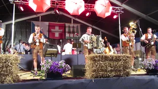 Lechner Buam-Jo beim Boarisch tanzen