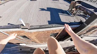 MAD ESCAPE FROM POLICE. ROOF GAP JUMP. POV