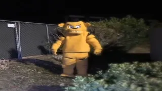 Freddy Fazbear Kidnaps Girlfriend