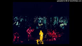 Genesis - Fly On The Windshield - Broadway Melody (live 1975)