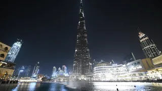 Шоу танцующих фонтанов (The Dubai Fountain)