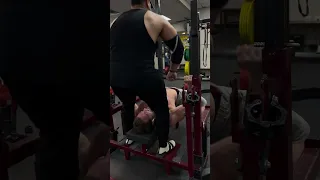 Attempting to bench 450 for 6 reps