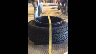 How to stretch a tire on a 22x14 rim