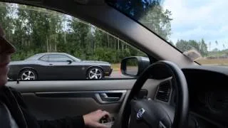 Volvo S60 T5 vs Dodge Challenger SRT8 Automatic