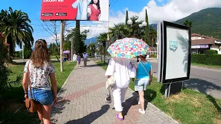 Прогулка по центру Гагры, Абхазия... Площадь независимости