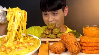 ASMR 크림카레볶음면과 통치즈돈까스 고추만두튀김 해쉬브라운 먹방!Cream Curry Noodles With Cheese Pork Cutlet Hash Brown MuKbang!