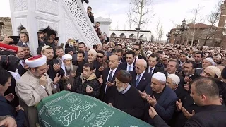 Diyanet İşleri Başkanı Görmez'in Said Nursi'nin talebesi Said Özdemir'in cenazesinde yaptığı dua