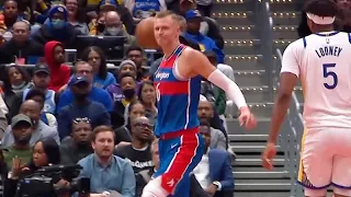 Kristaps Porzingis SCARES ref with the game ball and gets an IMMEDIATE tech 😂