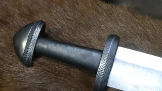 Forging a pattern welded Viking sword, the complete movie