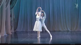 Sofya Valiullina, Luca Dobos - Adagio from the Nutcracker (Vaganova Academy)