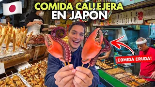 Probando COMIDA CALLEJERA RARA en JAPÓN 🇯🇵😱 ¿Todo está crudo?