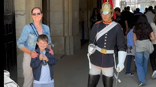 You Will Never Believe What The King’s Guard Did For The Child