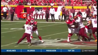 Patrick Mahomes is INSANE throws unbelievable side arm pass