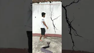 3 October | Wall crack funny vfx video | Viral magic video | By Ayan mechanic