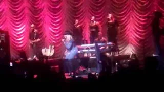 Mary J Blige Live at The Tabernacle -- 25/8
