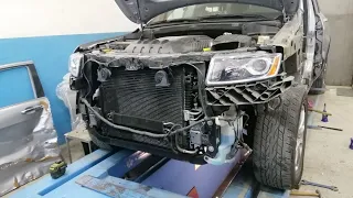 Jeep Grand Cherokee 5.7 л.   Ремонт скрытых повреждений.  Переборка и наборка морды.