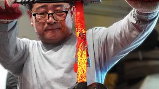 Korea's Top Handmade Knife Master. Process of Making Legendary Carbon Damascus Knife. [4K Full]