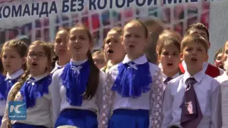 795 voices in one: Russians join choir to mark city's birthday