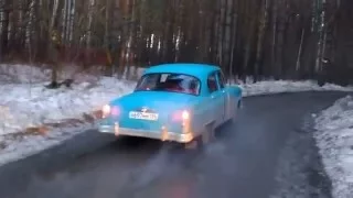 Волга ГАЗ 21 V8, бернаут.