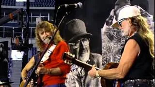 Willie Nelson - On The Road Again (Live at Farm Aid 1992)