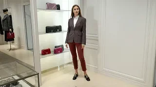 Look от Kiton: жакет, рубашка, брюки и лоферы