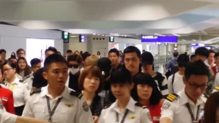 170513 BTS arrived Hong Kong airport pt1