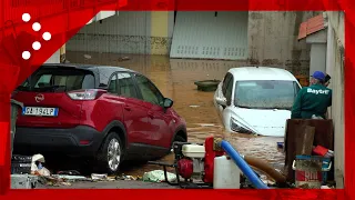 Maltempo, auto sommerse nei garage a Castelnovo (Vicenza): idrovore in azione