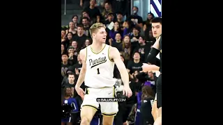 7'4" big man Zach Edey out of Purdue is too dominant for College Basketball