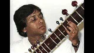 Ustad Shahid Parvez (sitar) - Ragas Darbari & Shahana